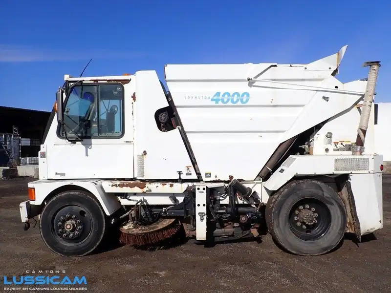 2001 Johnston 4000, 128.012 mth, Import Kanada — Foto 9 z 12