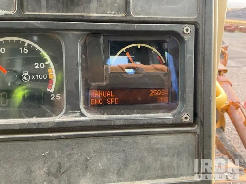 2004 Cat D11R, Import Kanada — Foto 7 z 12