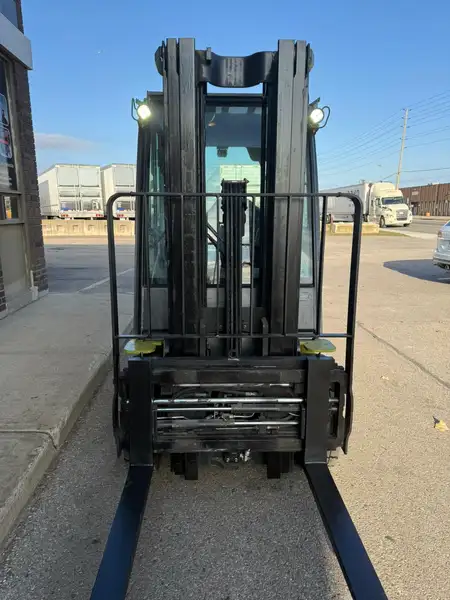 2021 Clark C25L, Import Kanada — Foto 5 z 12