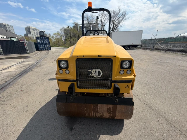 2023 Caterpillar CC2.7GC, 1 mth, Import Kanada — Foto 5 z 5