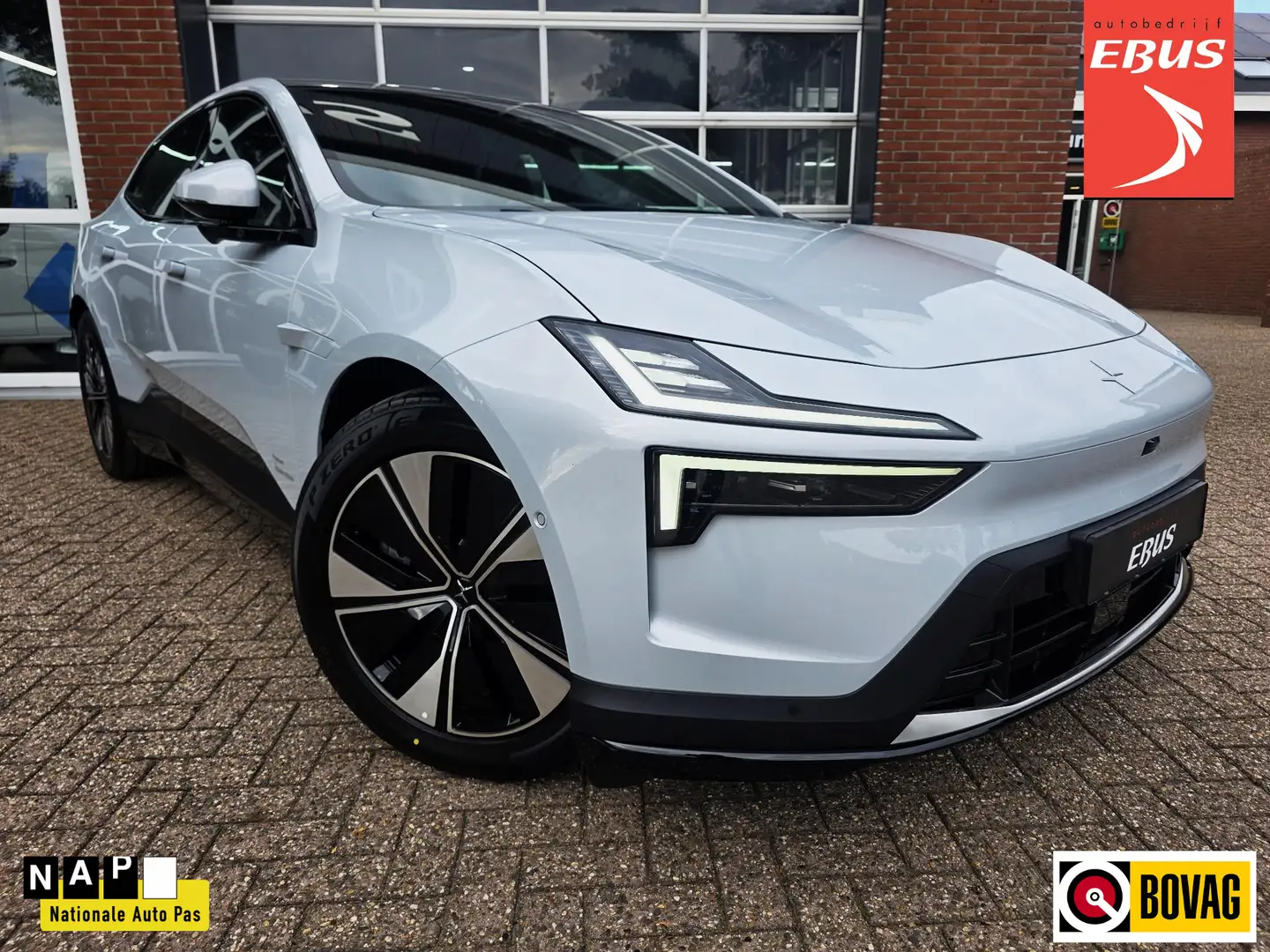 2026 Polestar 4, 76 km, Niederlande — Foto 1