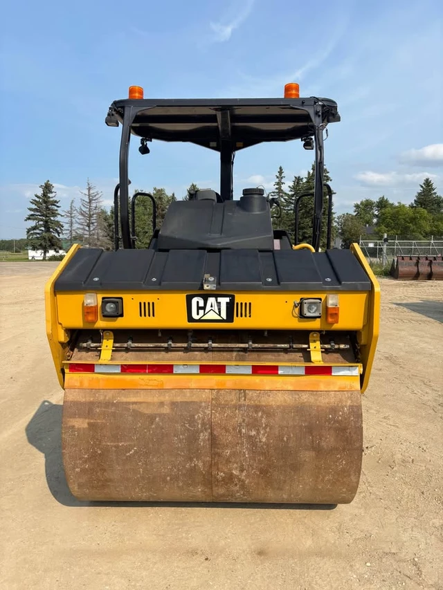 Caterpillar CD54B, 1 mth, Import Kanada — Foto 2 z 5