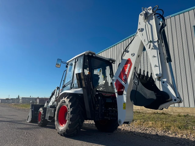 2025 Bobcat B760, rot, Import Kanada — Foto 5 z 5