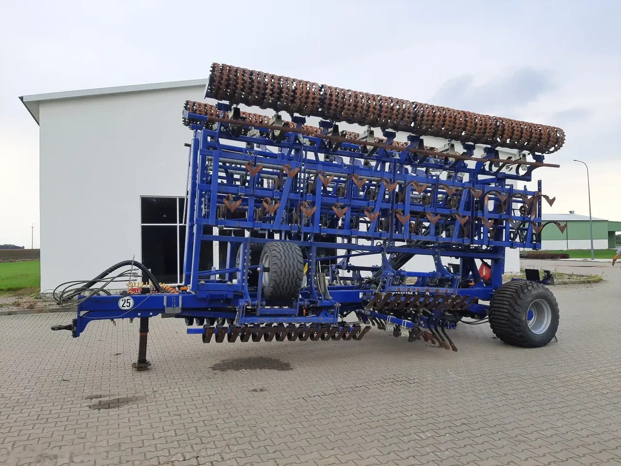 2023 Inny, Import Auf Lager in der EU — Foto 1
