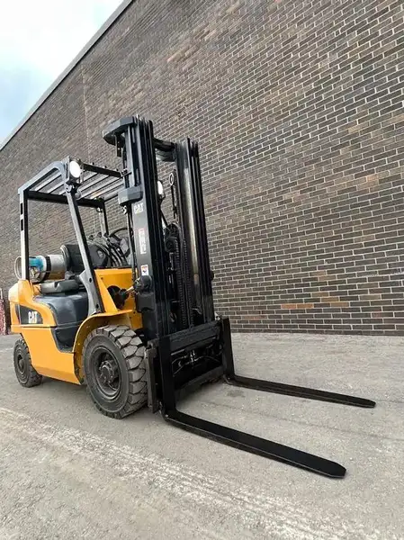 2011 Caterpillar 2P5000, Import Kanada — Foto 1