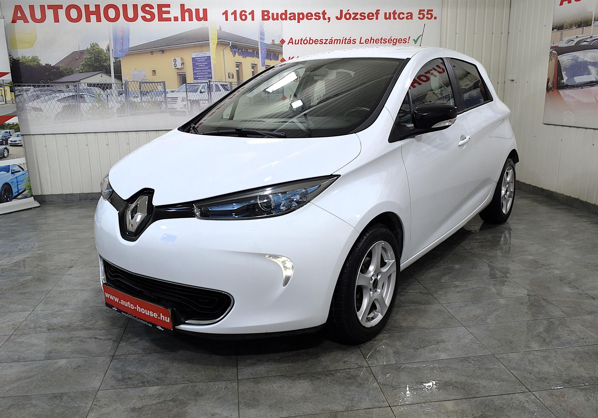 2019 Renault, 44.000 km, Ungarn — Foto 1