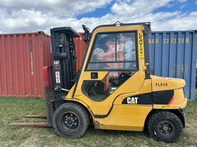 Caterpillar FORKLIFT, 1 mth, Import Kanada — Foto 1
