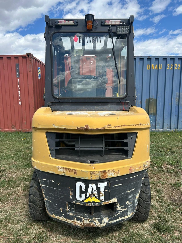 Caterpillar FORKLIFT, 1 mth, Import Kanada — Foto 4 z 5