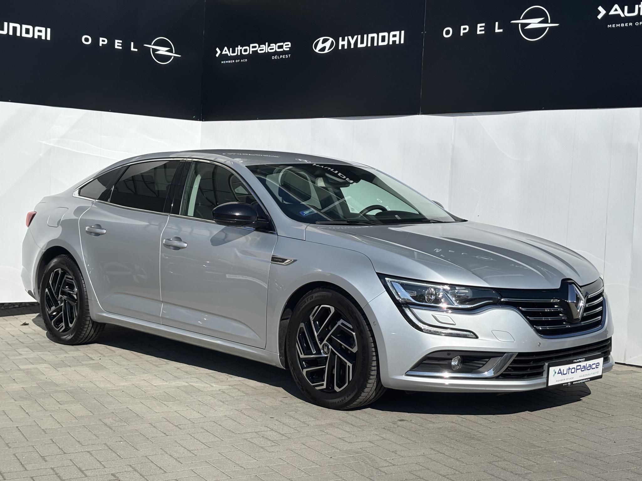 2019 Renault, blau, 107.773 km, Ungarn — Foto 1