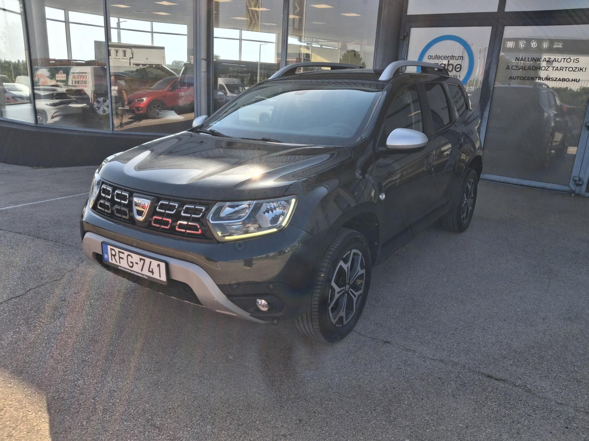 2018 Dacia, blau, 116.160 km, Ungarn — Foto 1