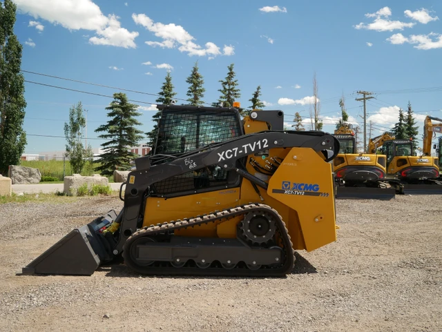 2025 Yanmar COMPACT, Import Kanada — Foto 2 z 4