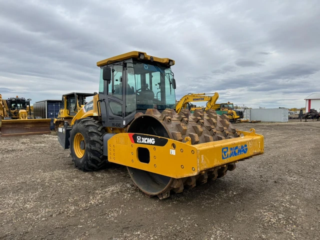 2018 XCMG CV123, Import Kanada — Foto 4 z 5