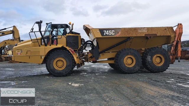 2017 Caterpillar 745C, 1 mth, Import Kanada — Foto 2 z 5