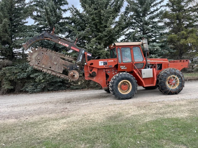 John Deere DITCH, Import Kanada — Foto 1