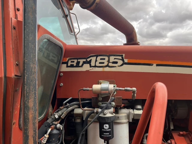 John Deere DITCH, Import Kanada — Foto 4 z 5