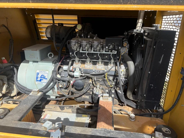2011 Terex LIGHT, Import Kanada — Foto 5 z 5