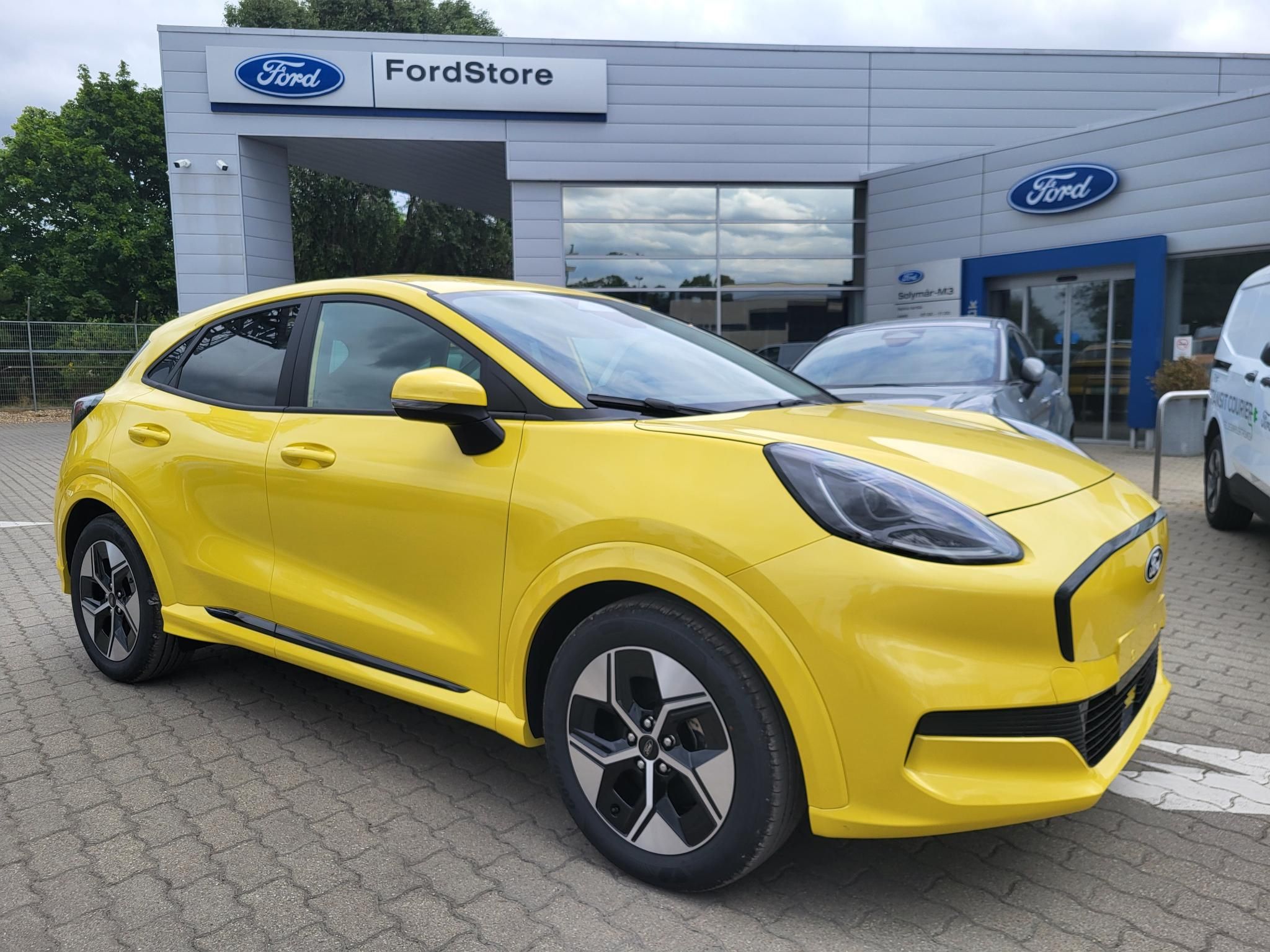 2027 Ford, Ungarn — Foto 1