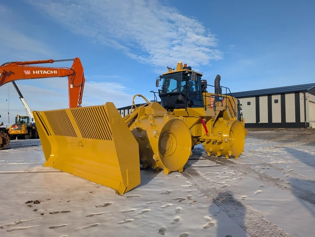 2016 Caterpillar 836K, 1 mth, Import Kanada — Foto 1