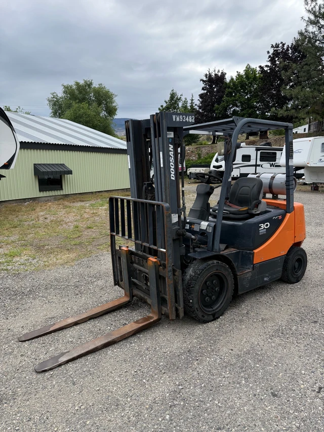 2017 Doosan G30P-5, 4.200 mth, Import Kanada — Foto 1