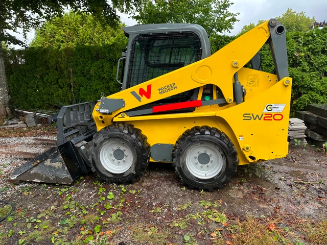 2022 Wacker Neuson SKIDSTEER, 152 mth, Import Kanada — Foto 1