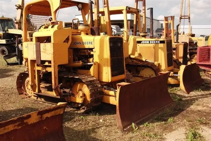 1985 Deere 450E, Import Kanada — Foto 1