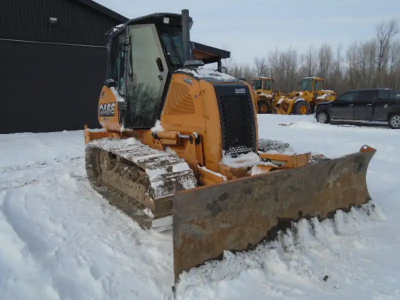 2014 Case CASE-650L CASE 650L, Import Kanada — Foto 1