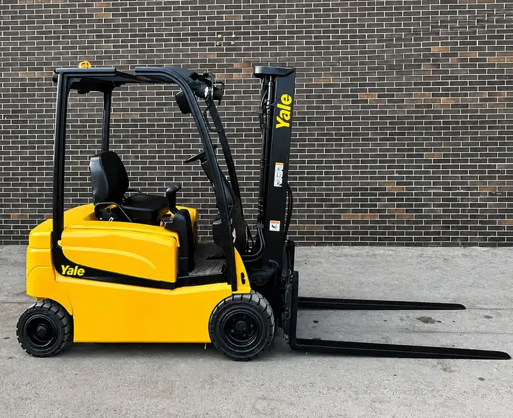 2015 Yale ERP040, Import Kanada — Foto 1
