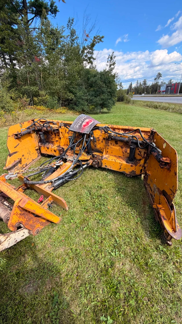 2009 Takeuchi CHARGEUR, 5.781 mth, Import Kanada — Foto 4 z 5