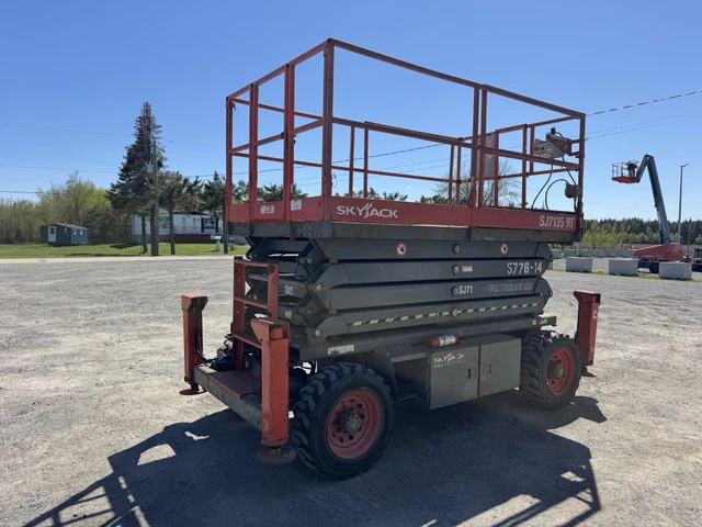 2012 Kubota SKYJACK, 1 mth, Import Kanada — Foto 4 z 5