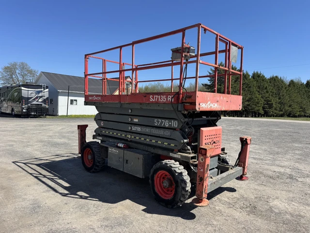 2012 Kubota SKYJACK, 1 mth, Import Kanada — Foto 3 z 5