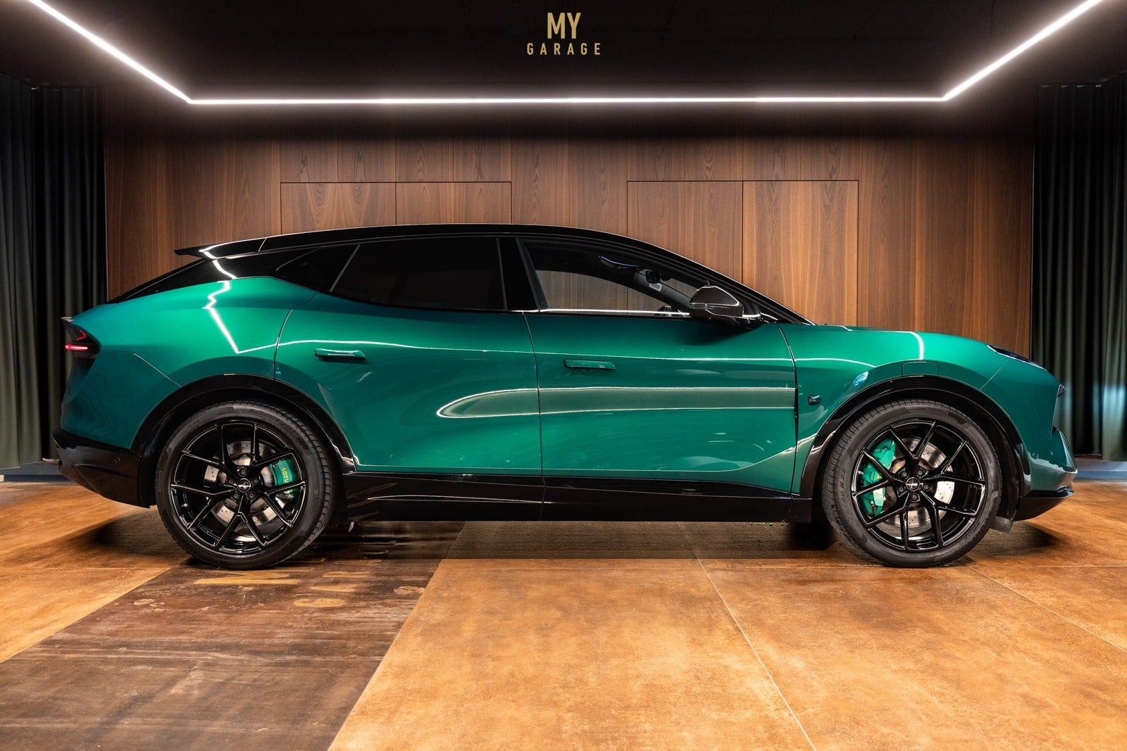 Lotus Eletre, Dänemark — Foto 1