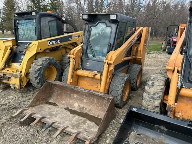 2002 Case 60XT, Import Kanada — Foto 2 z 2