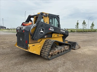 2021 John Deere 331G, 1 mth, Import Kanada — Foto 3 z 5