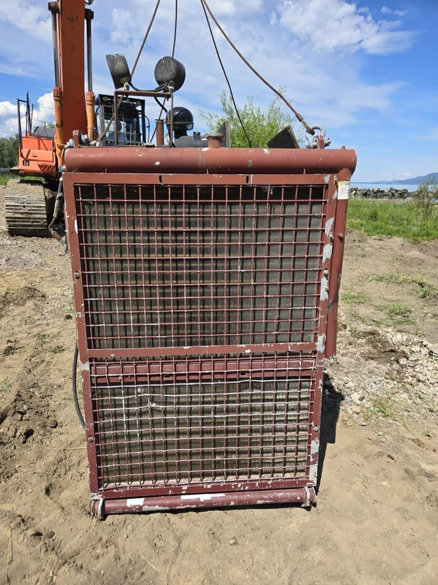 2000 Caterpillar HURRICANE, 1 mth, Import Kanada — Foto 5 z 5