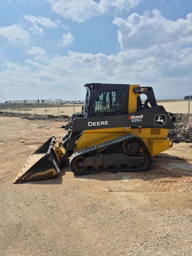 2024 John Deere 235G, 933 mth, Import Kanada — Foto 2 z 5