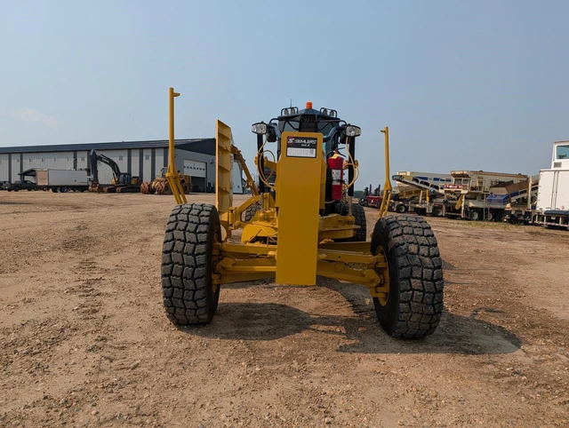 2013 Caterpillar 14M, 1 mth, Import Kanada — Foto 3 z 5