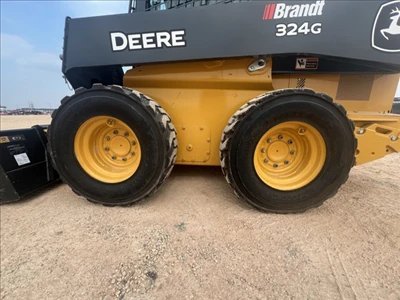 2023 John Deere 324G, 1 mth, Import Kanada — Foto 5 z 5