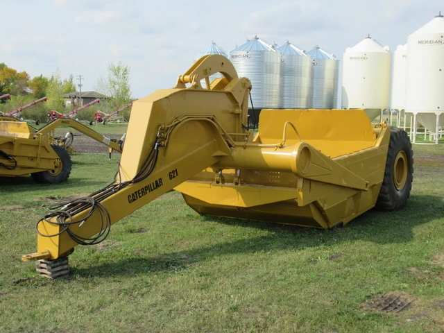 1960 Caterpillar USED, 1 mth, Import Kanada — Foto 3 z 5