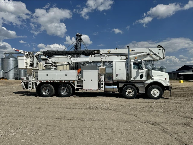 2007 Caterpillar ALTEC, 245.926 mth, Import Kanada — Foto 5 z 5