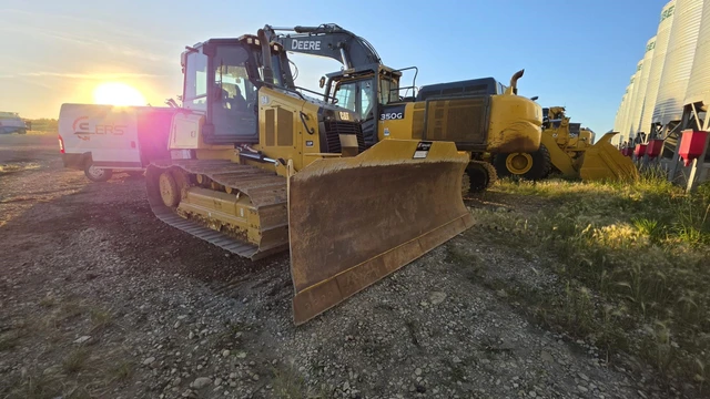 2024 Caterpillar D4, 1 mth, Import Kanada — Foto 2 z 5