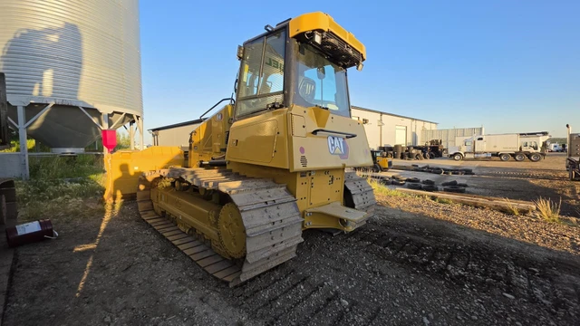 2024 Caterpillar D4, 1 mth, Import Kanada — Foto 5 z 5