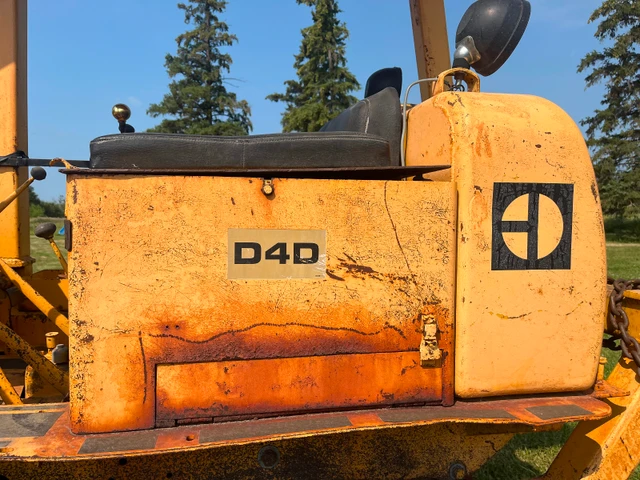 Caterpillar D4D, 5.490 mth, Import Kanada — Foto 2 z 5