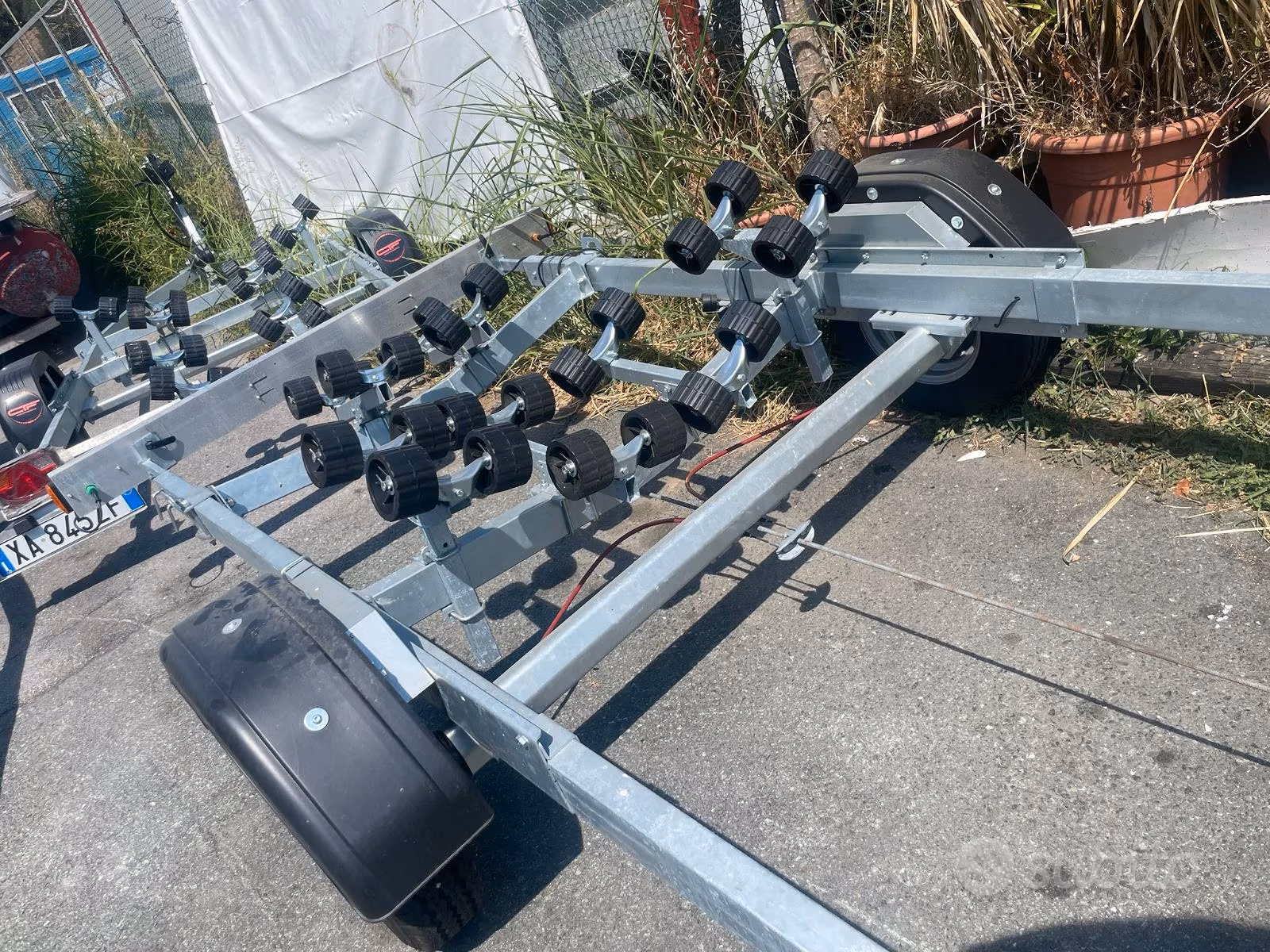CARRELLO, Import Auf Lager in der EU — Foto 1