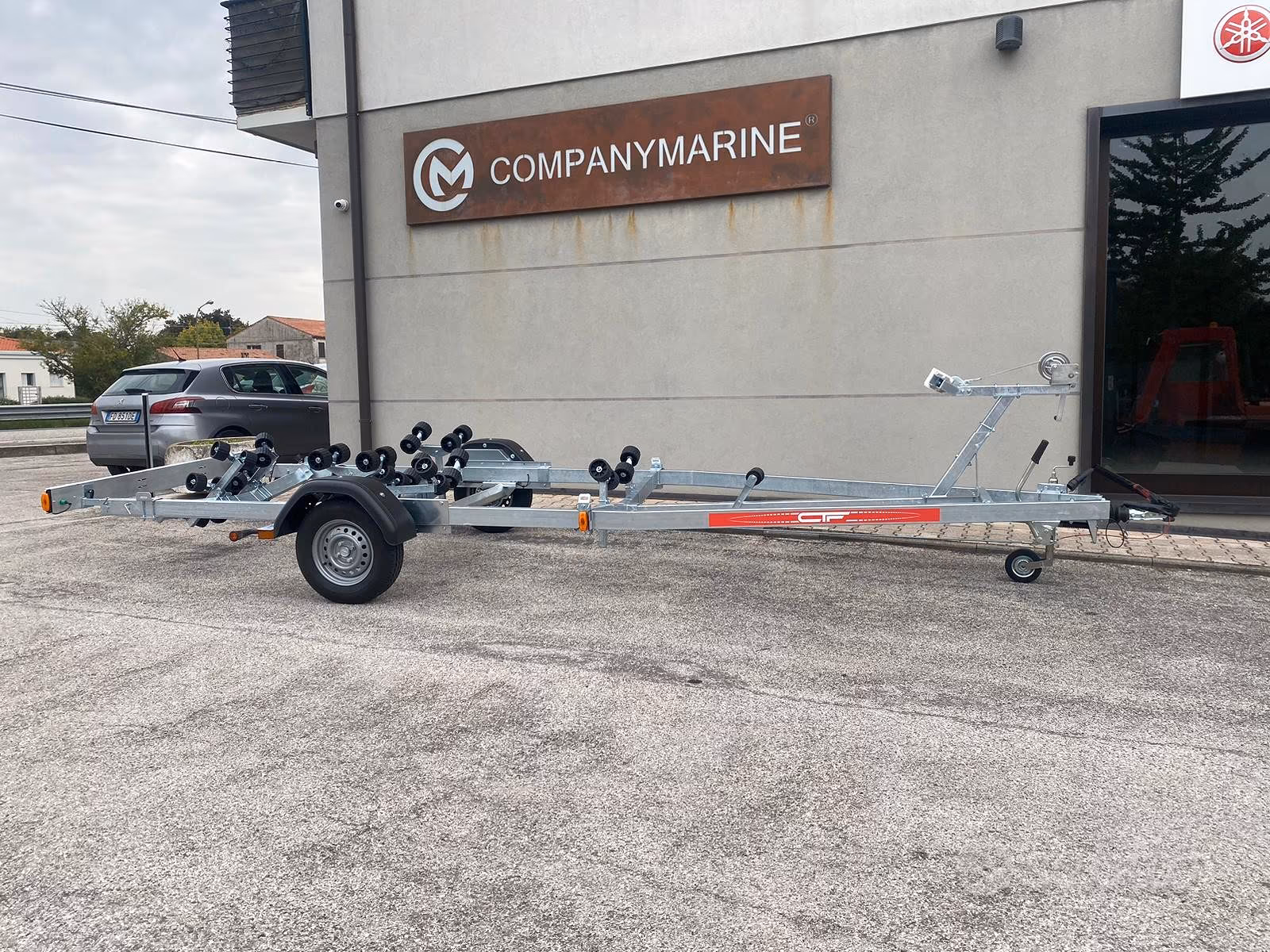 Carrello, Import Auf Lager in der EU — Foto 1