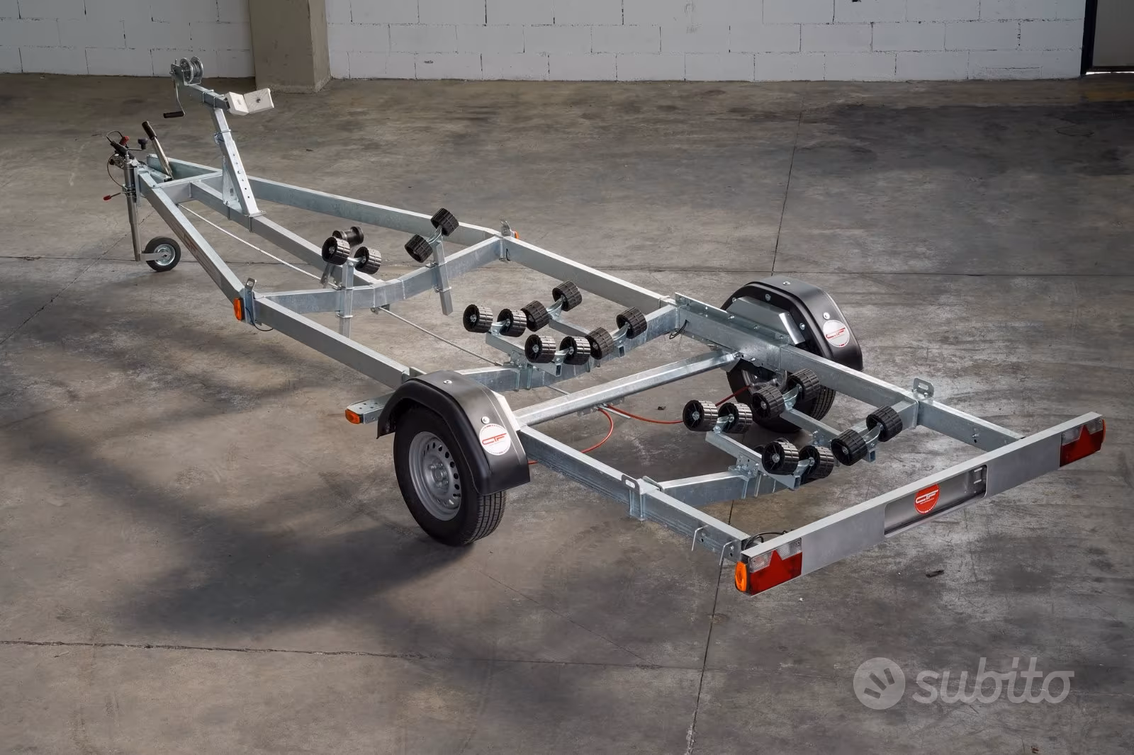 Carrello, Import Auf Lager in der EU — Foto 1