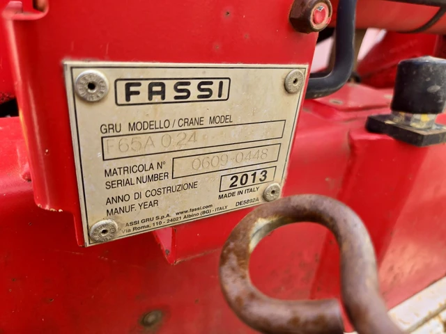 2013 FASSI, 150.800 mth, Import Kanada — Foto 4 z 5