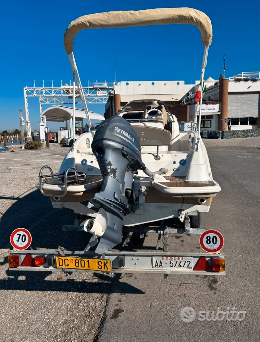 Carrello, Import Auf Lager in der EU — Foto 1