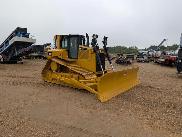 2018 Caterpillar D6T, 1 mth, Import Kanada — Foto 2 z 5