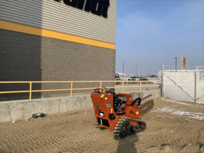 2022 Ditch Witch C24X, 1 mth, Import Kanada — Foto 3 z 5