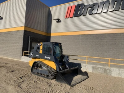 2024 John Deere 325G, 1 mth, Import Kanada — Foto 2 z 5